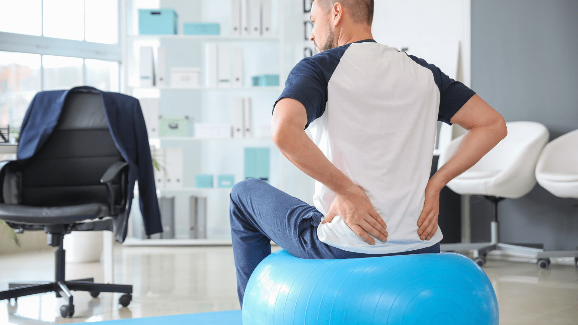 3 Exercícios Simples Para Melhorar Sua Postura no Trabalho